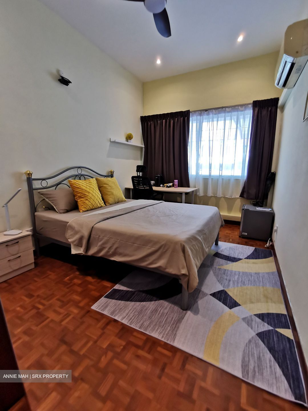 Golden Hill Estate (D19), Terrace #574911831